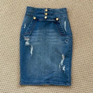 Bebe Pencil denim midi skirt size 27 slit